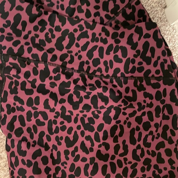 Torrid active leggings size 5x - Picture 4 of 4